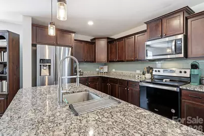 517 Falls Lane, Kannapolis, NC 28081 - Photo 10