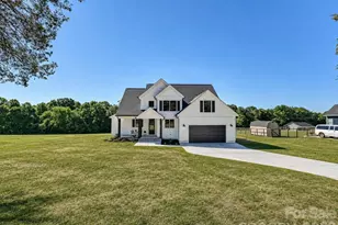 163 Lone Pine Rd, Statesville, NC 28625 - Photo 2