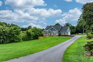 111 Pinewood Rd, Granite Falls, NC 28630 - Photo 2