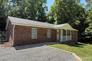 919 N Flint St, Lincolnton, NC 28092 - Photo 1