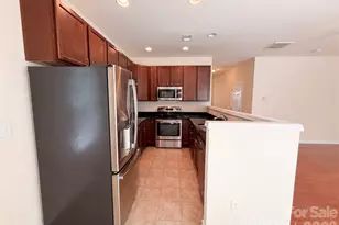 13809 Singleleaf Lane, Charlotte, NC 28278 - Photo 2
