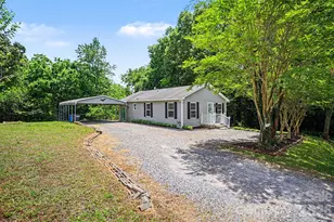 313 Oakland Ave, Belmont, NC 28012 - Photo 4