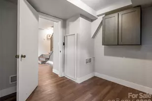 70 Michigan Ave, Asheville, NC 28806 - Photo 36