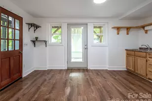 70 Michigan Ave, Asheville, NC 28806 - Photo 30