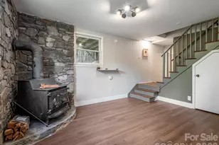 70 Michigan Ave, Asheville, NC 28806 - Photo 26
