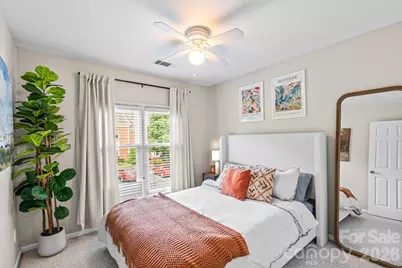 2538 Dilworth Heights Lane, Charlotte, NC 28209 - Photo 26