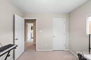 2538 Dilworth Heights Ln, Charlotte, NC 28209 - Photo 30