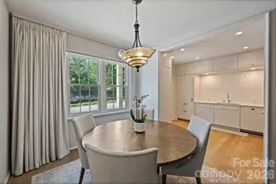 930 Ardsley Rd, Charlotte, NC 28207 - Photo 8