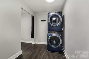 316 W 10th St, Charlotte, NC 28202 - Photo 26