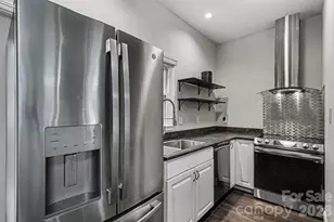 316 W 10th St, Charlotte, NC 28202 - Photo 14