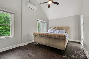 316 W 10th St, Charlotte, NC 28202 - Photo 16