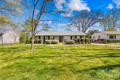 4033 Woodgreen Terrace, Charlotte, NC 28205 - Photo 1