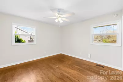 4033 Woodgreen Terrace, Charlotte, NC 28205 - Photo 14