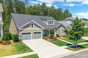2511 Paddlers Cove Dr, Clover, SC 29710 - Photo 2