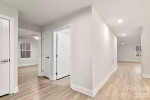 4238 Mackinnon Dr, Charlotte, NC 28214 - Photo 26