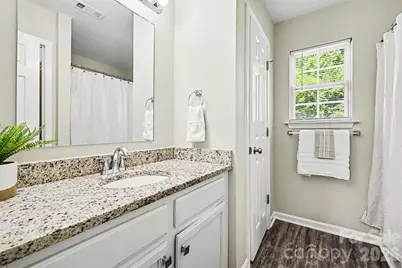 2540 Elmin Street, Charlotte, NC 28208 - Photo 12
