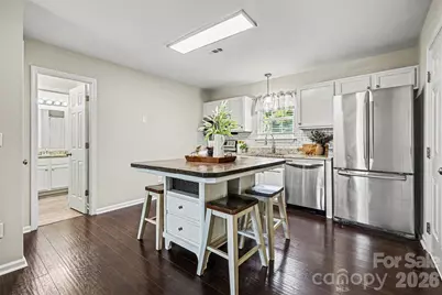 2540 Elmin Street, Charlotte, NC 28208 - Photo 8
