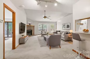 48 Ravencroft Ln, Asheville, NC 28803 - Photo 8