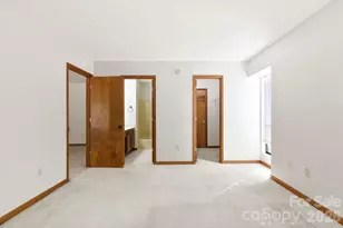 48 Ravencroft Ln, Asheville, NC 28803 - Photo 16
