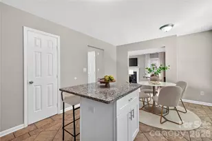12624 Cardinal Woods Dr, Pineville, NC 28134 - Photo 8