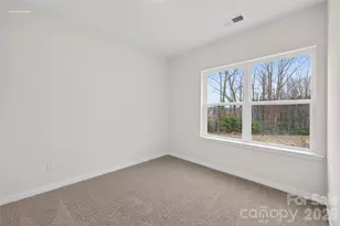 608 17th Ave Dr NE, Hickory, NC 28601 - Photo 10