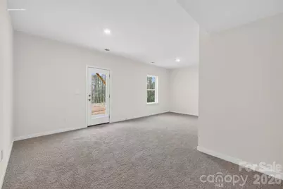 608 17th Avenue Drive NE, Hickory, NC 28601 - Photo 12