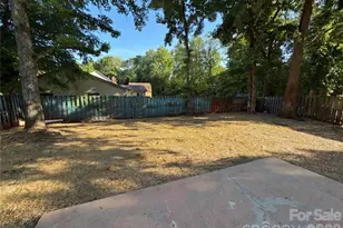 4720 Topsail Ct, Charlotte, NC 28212 - Photo 22