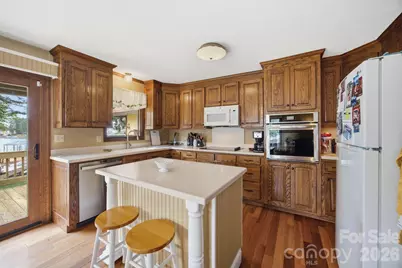 220 Shoreline Loop, Mooresville, NC 28117 - Photo 18