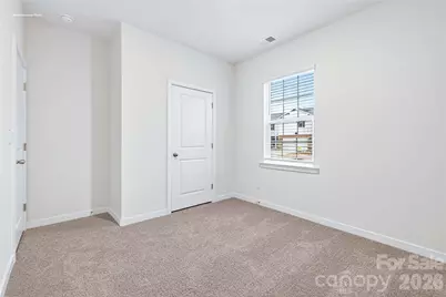 658 13th Avenue Drive NE, Hickory, NC 28601 - Photo 20