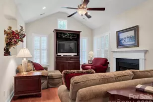 10721 Vicino Ct, Matthews, NC 28105 - Photo 12