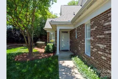 10721 Vicino Court, Matthews, NC 28105 - Photo 2