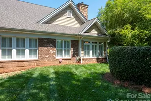 10721 Vicino Ct, Matthews, NC 28105 - Photo 22