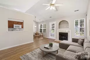 7616 Silver Arrow Dr, Charlotte, NC 28273 - Photo 4