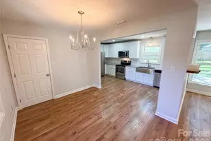 4554 Strangford Ave, Charlotte, NC 28215 - Photo 6