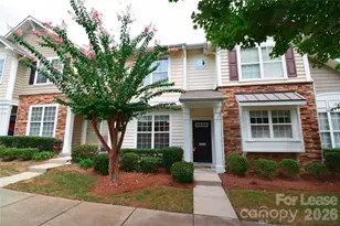 1077 Woodglen Ln, Matthews, NC 28104 - Photo 1