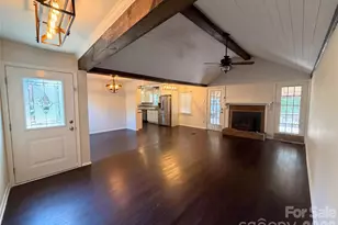 6727 Glenmoor Dr, Charlotte, NC 28214 - Photo 2