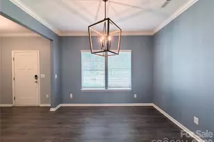 194 Canada Dr, Statesville, NC 28677 - Photo 6