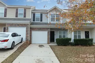 11033 Ardglass Ct, Charlotte, NC 28213 - Photo 4