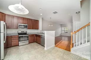 11033 Ardglass Ct, Charlotte, NC 28213 - Photo 12