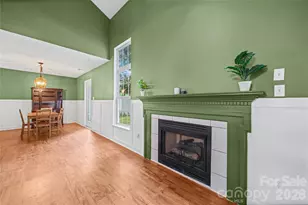 1309 Winding Branch Ct, Charlotte, NC 28216 - Photo 8