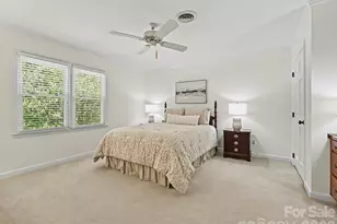 7933 Sunnyvale Ln, Charlotte, NC 28210 - Photo 24