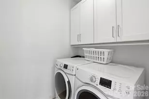 715 E 28th St, Charlotte, NC 28205 - Photo 44