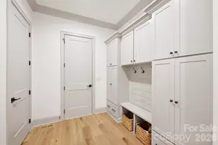 1525 Lynway Dr, Charlotte, NC 28203 - Photo 18