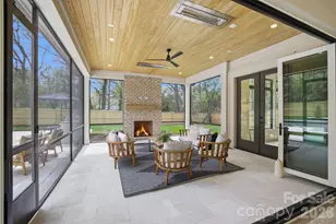 3028 Eastham Ln, Charlotte, NC 28209 - Photo 16