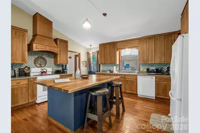 122 Raptor Court, Lake Lure, NC 28746 - Photo 10