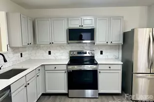 340 Zander Woods Ct, Mount Holly, NC 28120 - Photo 6
