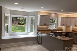 3009 Planters Walk Ct, Charlotte, NC 28210 - Photo 22