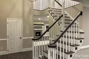 3009 Planters Walk Ct, Charlotte, NC 28210 - Photo 12