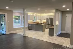 3009 Planters Walk Ct, Charlotte, NC 28210 - Photo 18
