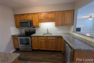 5001 Sharon Rd, Charlotte, NC 28210 - Photo 2